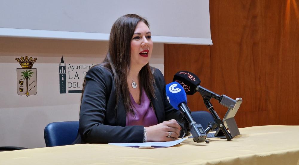 Imagen La alcaldesa anuncia un plan de asfaltado de calles.